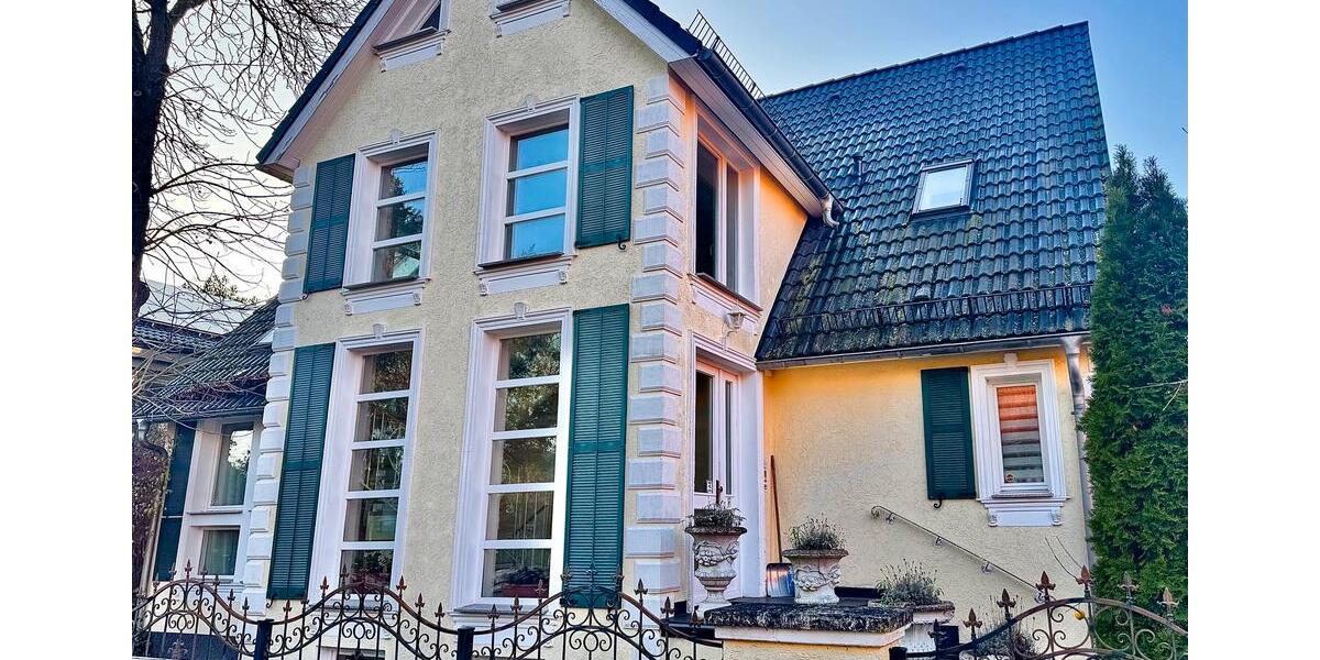 Villa Nuthetal - 9 Zimmer, 300 m&sup2;, 999.000&euro; | Angebot:27006872