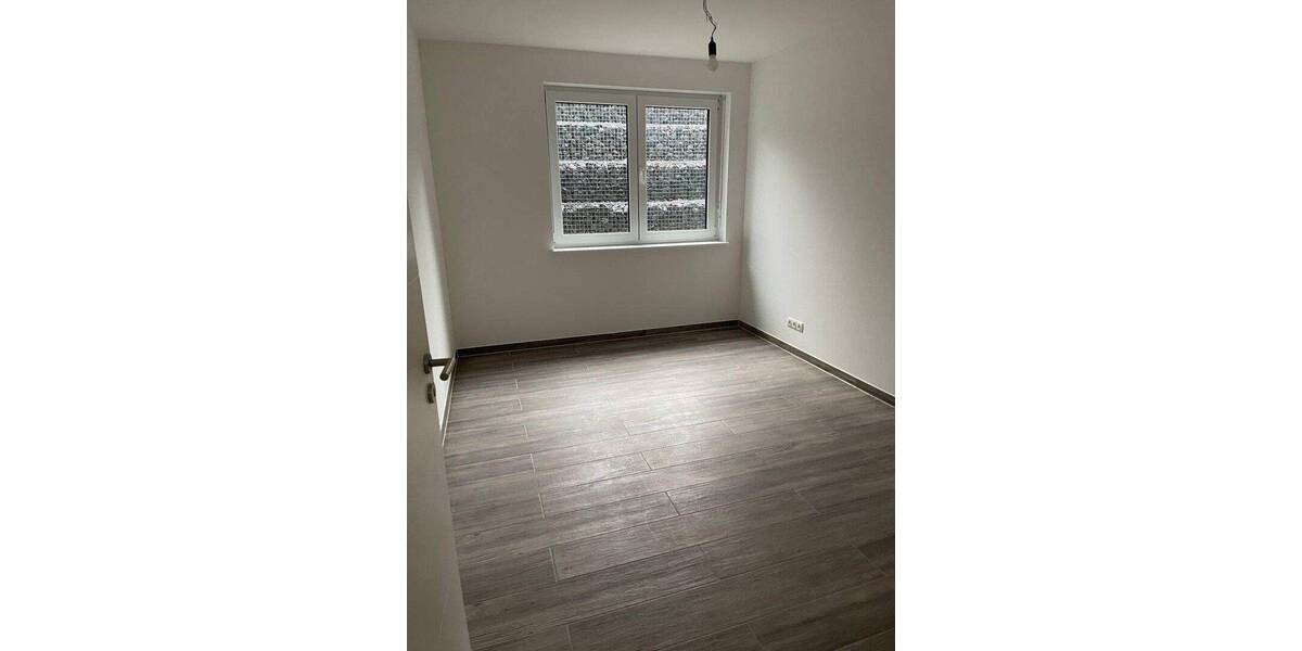 Doppelhaushälfte Brandenburg - Blankenfelde-Mahlow Blankenfelde - 6 Zimmer, 170 m&sup2;, 3.540&euro; | Angebot:26902808