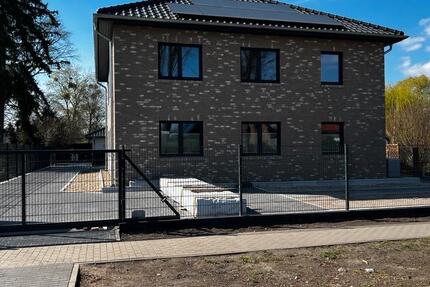 Wohnung Brieselang - 3 Zimmer, 104 m&sup2;, 1.700&euro; | Angebot:26245213