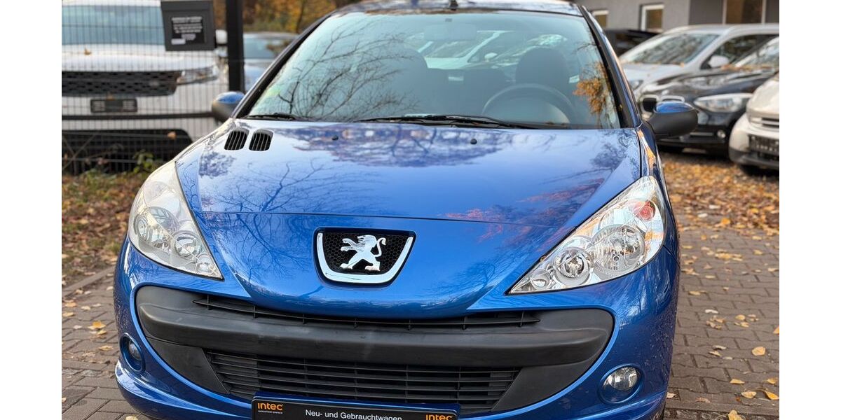 Peugeot 206 113.000 km 2.999 € Berlin 12347