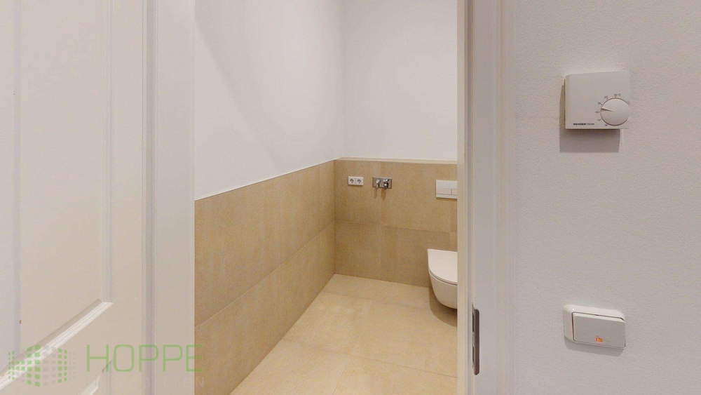 Schloss Siethen - Repräsentative Büro-, Kanzlei- oder Praxisräume in Seenähe 4 zimmer