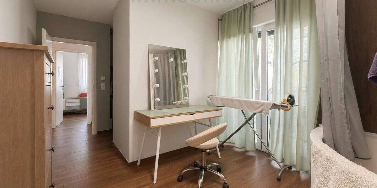 Einfamilienhaus Wustermark Elstal - 6 Zimmer, 143 m&sup2;, 649.000&euro; | Angebot:26503646