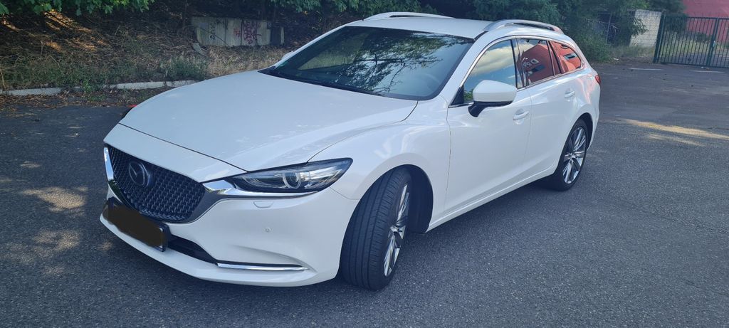 Mazda 6 49.650 km 19.900 € Berlin 10719