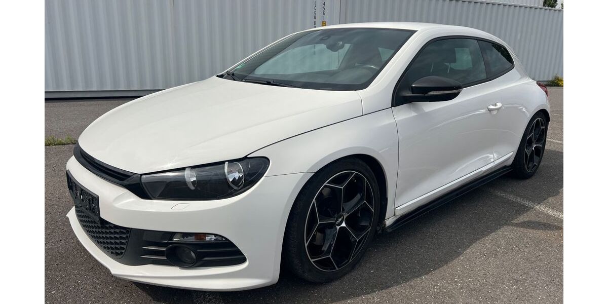 VW Scirocco 153.000 km 4.790 &euro; Berlin 12057