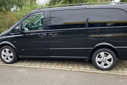 Mercedes-Benz Viano 261.000 km 21.500 &euro; Berlin 14050