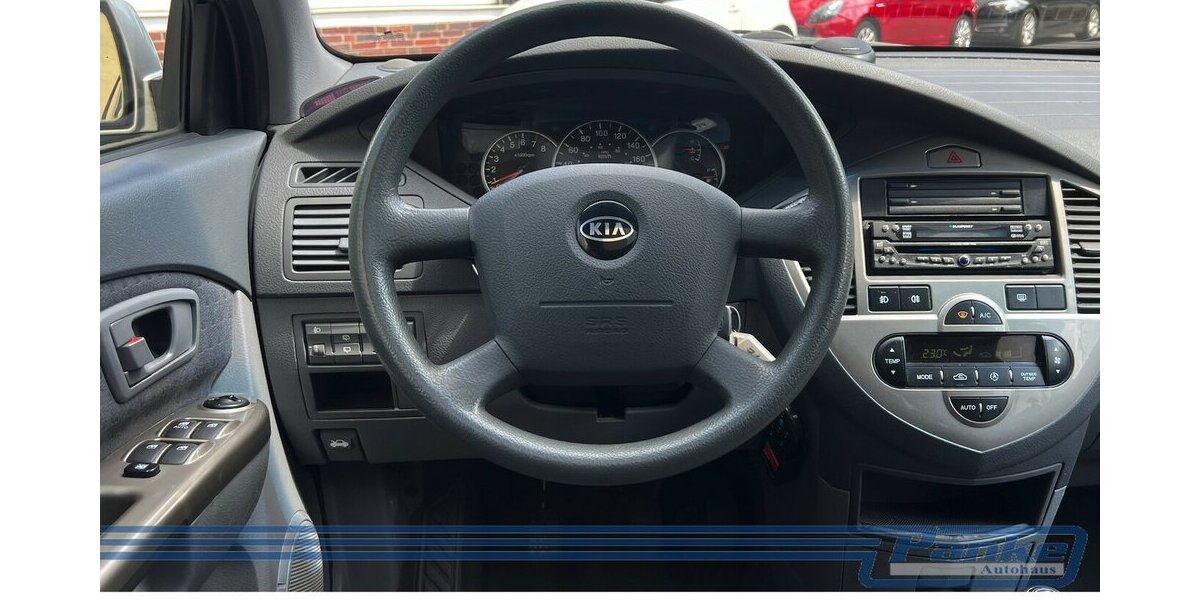 Kia Carens 2.0 16V EX Van*SchiebeD.*Klima*PDC*Bluet* 109.096 km 1.100 € Berlin 13187