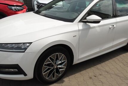 Skoda Octavia 166.012 km 14.490 &euro; Berlin 13437
