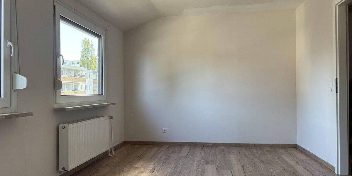 Doppelhaushälfte Berlin Buckow - 7 Zimmer, 120 m&sup2;, 660.000&euro; | Angebot:26374013