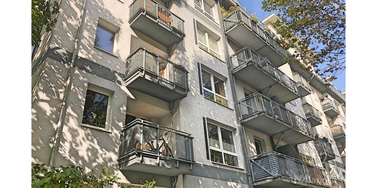 PRAKTISCHE HOCHPARTERRE-WOHNUNG MIT GROSSEM BALKON IM BEGEHRTEN BAYERISCHEN VIERTEL! - Erdgeschoßwohnung Berlin Schöneberg | Angebot:23242966
