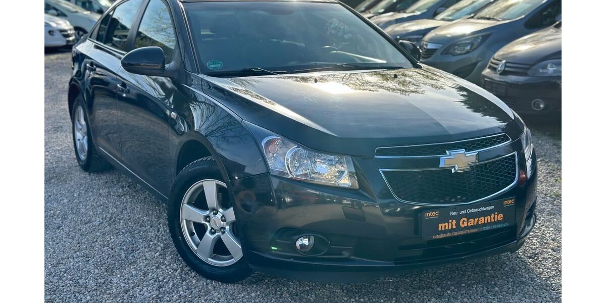 Chevrolet Cruze 220.000 km 2.990 € Berlin 13127