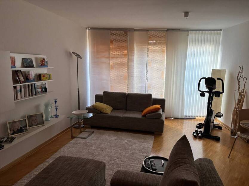 Moderne Wohnung am Hackschen Markt zun verkaufen