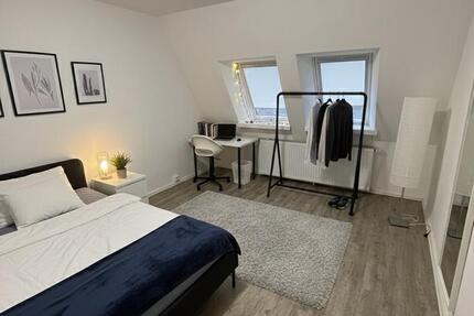 Wohnung Berlin Treptow-Köpenick - 5 Zimmer, 23 m&sup2;, 625&euro; | Angebot:25257414