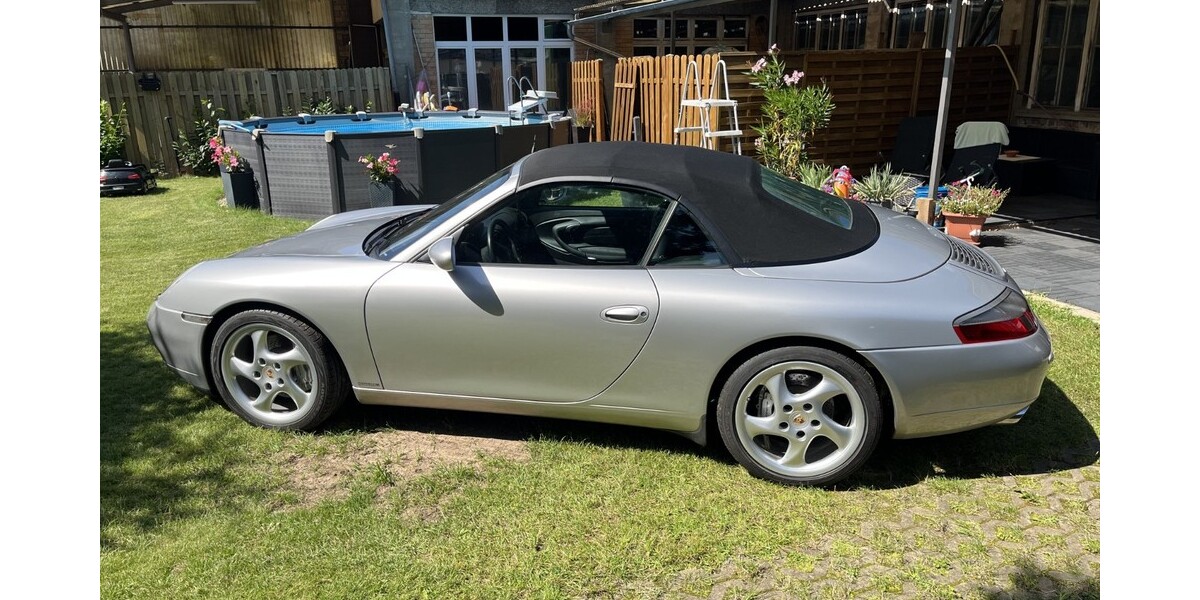 Porsche 911 Cabriolet 78.800 km 34.900 &euro; Berlin 10178