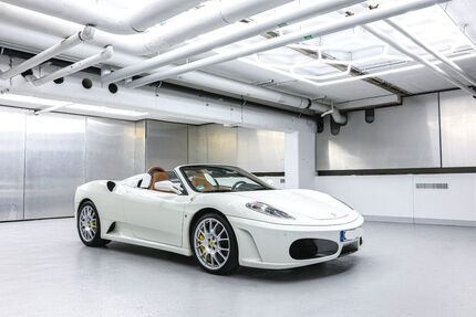 Ferrari F430 54.000 km 139.900 € Berlin 10625