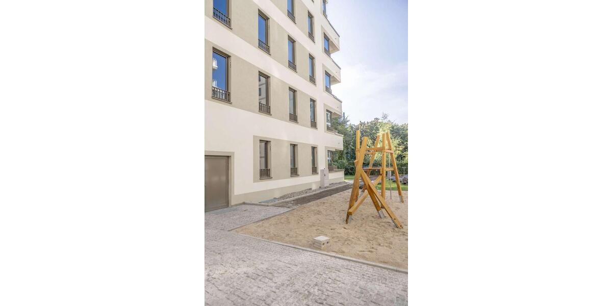 Etagenwohnung Berlin Tempelhof-Schöneberg - 2 Zimmer, 73 m&sup2;, 1.950&euro; | Angebot:26252031