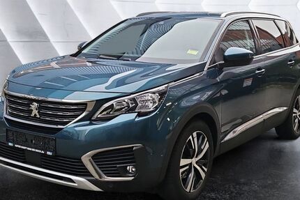 Peugeot 5008 48.989 km 18.990 &euro; Berlin 13051