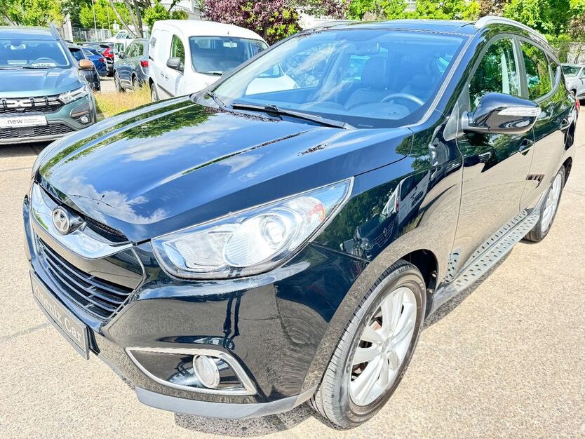 Hyundai ix35 129.000 km 9.950 € Berlin 13088