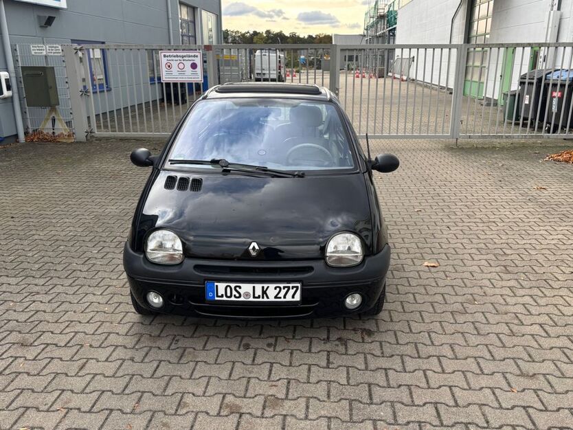 Renault Twingo 129.000 km 2.150 € Berlin 12555