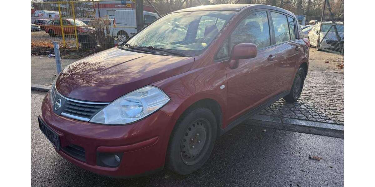 Nissan Tiida 280.000 km 900 &euro; Berlin 12109