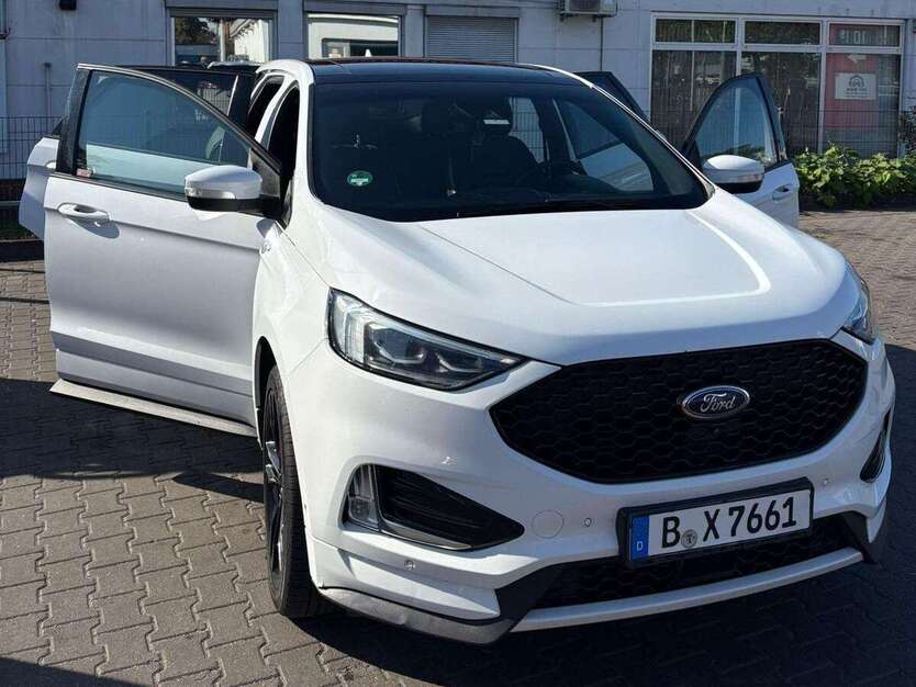 Ford Edge 191.500 km 17.700 € Berlin 10829