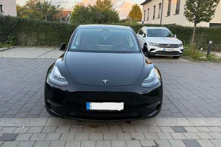 Tesla Model Y 55.500 km 42.000 € Berlin 12524