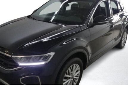 VW T-Roc 62.294 km 17.850 € Berlin 14167
