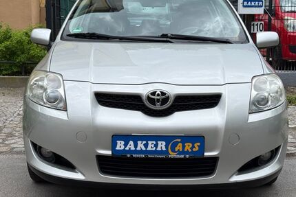 Toyota Auris 109.000 km 3.490 &euro; Berlin 12307