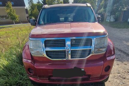 Dodge Nitro 217.000 km 4.200 € Nauen 14641