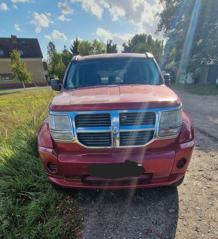 Dodge Nitro 217.000 km 4.200 € Nauen 14641