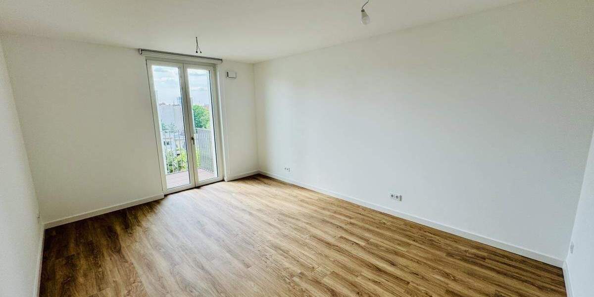 Etagenwohnung Berlin Schöneberg - 4 Zimmer, 93 m&sup2;, 2.475&euro; | Angebot:25567453