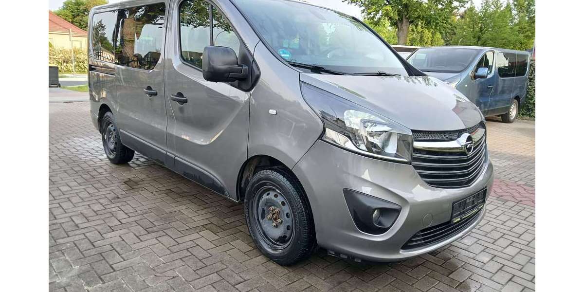 Opel Vivaro 125.000 km 17.750 &euro; Falkensee 14612