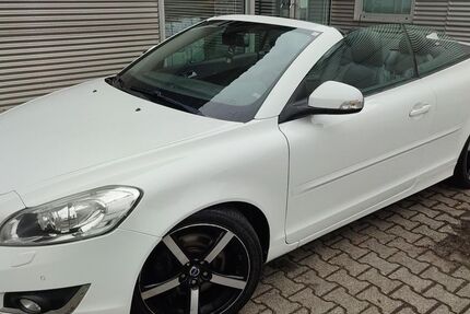 Volvo C70 162.070 km 14.978 € Brandenburg an der Havel 14772
