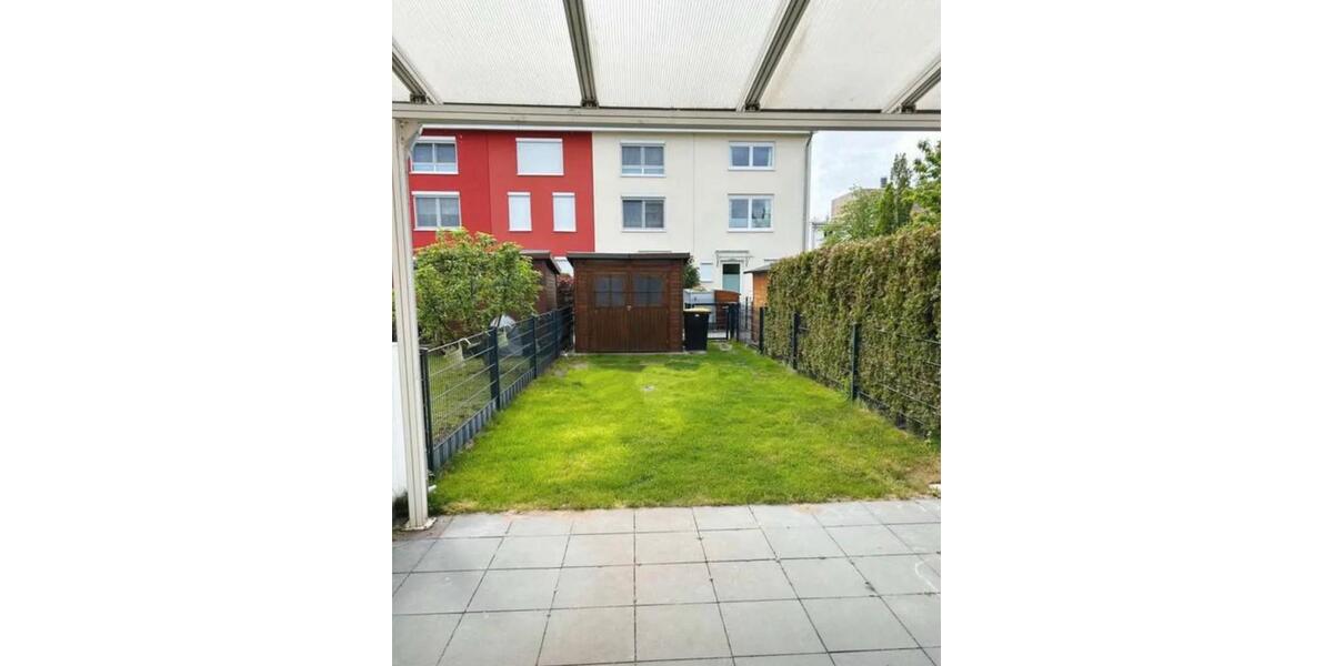 Reihenhaus Berlin Mitte - 4 Zimmer, 120 m&sup2;, 2.300&euro; | Angebot:26225841