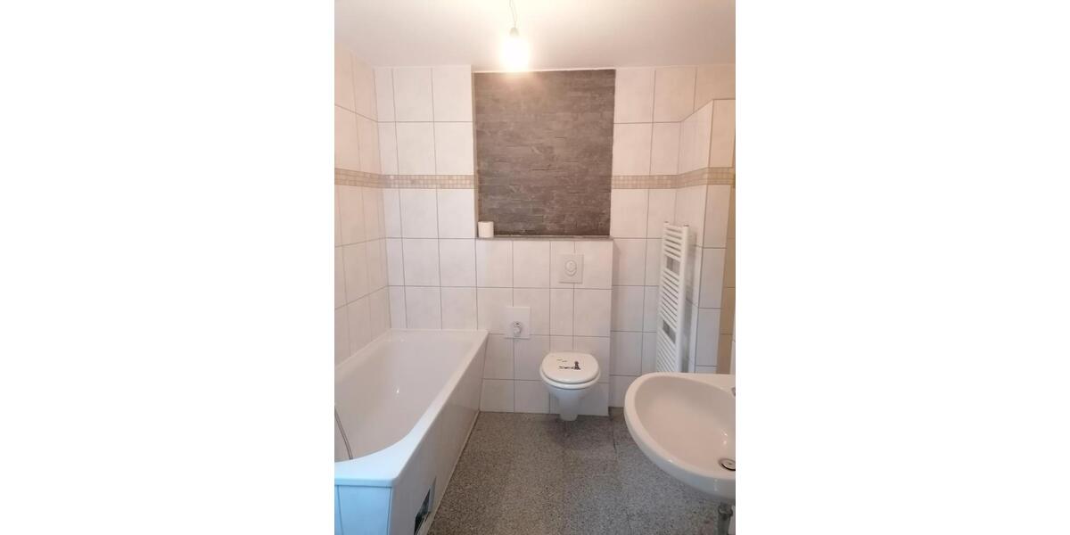 Einfamilienhaus Falkensee - 3 Zimmer, 100 m&sup2;, 1.900&euro; | Angebot:26224360