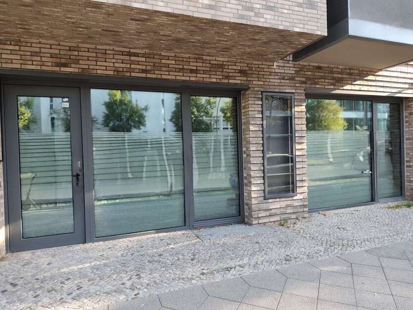 Büro in Berlin 2.471 € 77 m²