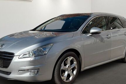 Peugeot 508 127.367 km 2.599 € Berlin 12681