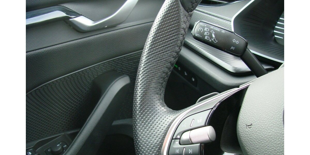 Skoda Octavia 2.0TDi Sportline LED 360º Canton HUD 39.383 km 30.980 &euro; Falkensee 14612