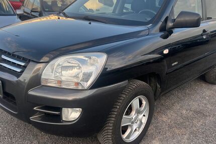 Kia Sportage 220.000 km 2.500 &euro; Neuseddin bei Berlin 14554