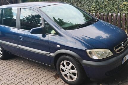 Opel Zafira 111.000 km 1.950 &euro; Potsdam 14469