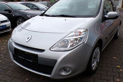 Renault Clio 70.000 km 2.990 € Berlin 12347