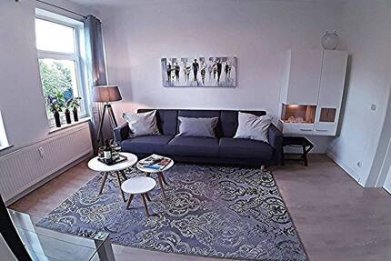 Vollständig möbliert 2-Zimmer Wohnung zu vermieten mit Balkon in Hennigsdorf