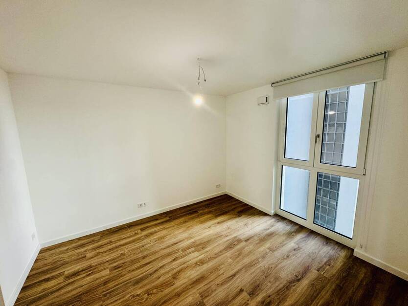 Helle NeubauWohnung mit modernem Komfort in Berlin-Schöneberg