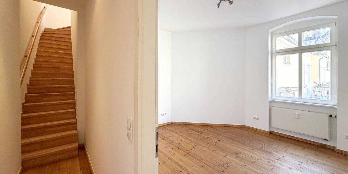 Dachgeschoss-Maisonette - hell, ruhig mit Balkon, Terrasse und Aufzug - Dachgeschoßwohnung Berlin Prenzlauer Berg | Angebot:25366987