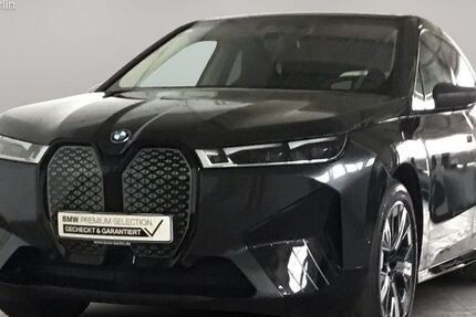 BMW iX 22.385 km 47.900 &euro; Berlin 14057