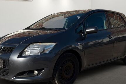 Toyota Auris 214.691 km 1.799 &euro; Berlin 12681