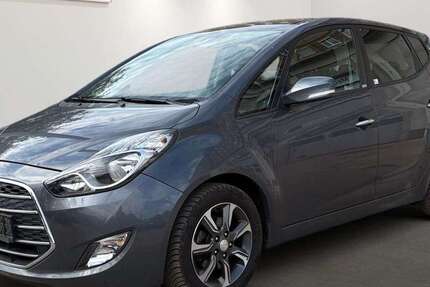 Hyundai iX20 151.873 km 7.499 € Berlin 12681