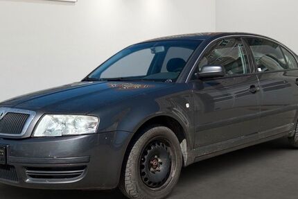 Skoda Superb 171.204 km 1.999 &euro; Berlin 12681