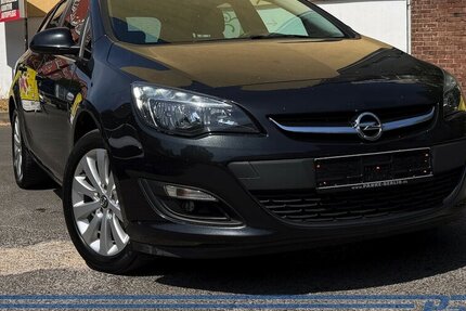 Opel Astra Selection*Tempo*Navi*Klima*SHZ*AHK*DachT. 175.681 km 3.890 &euro; Berlin 13187
