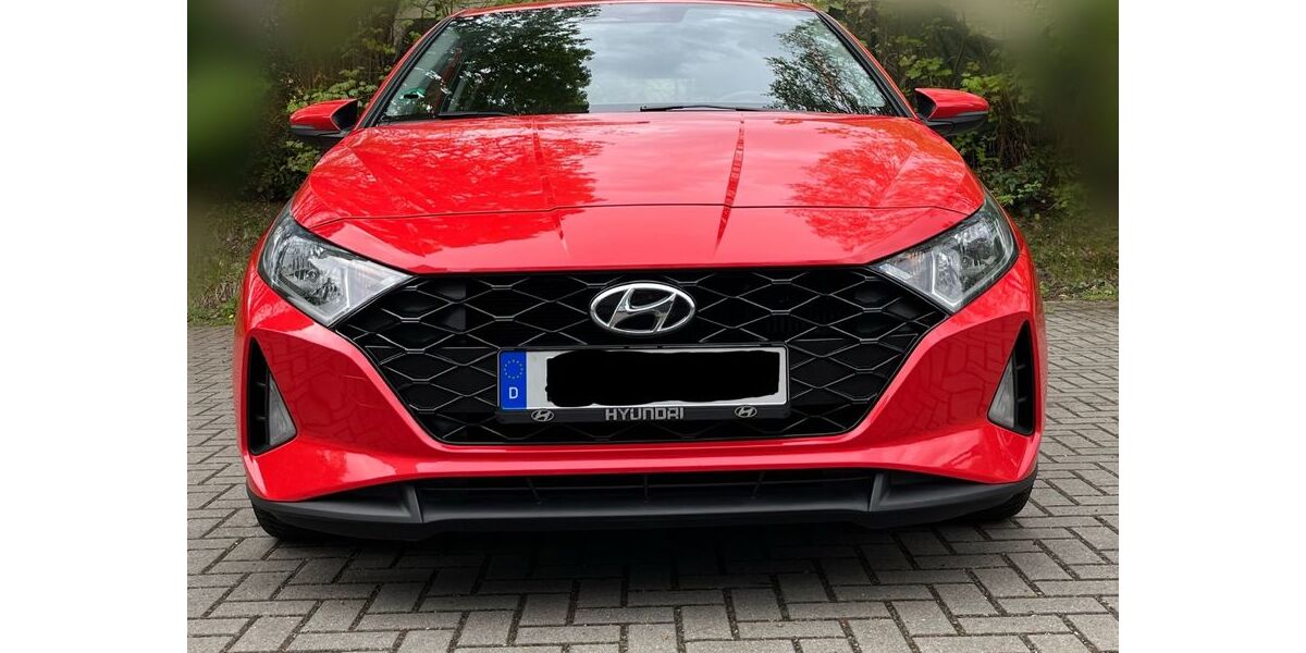 Hyundai i20 58.849 km 15.750 &euro; Berlin 14169