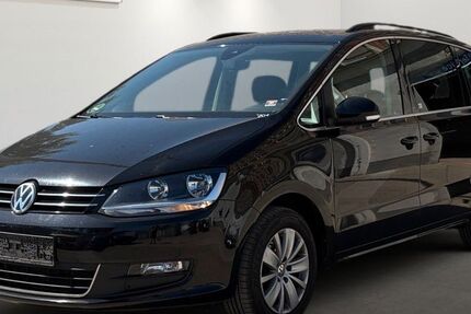 VW Sharan 152.256 km 17.499 &euro; Berlin 12681